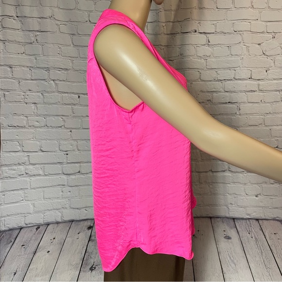 NWT New Vince Camuto Pink Rumpled Satin Sleeveless Blouse Size XS - Picture 3 of 12
